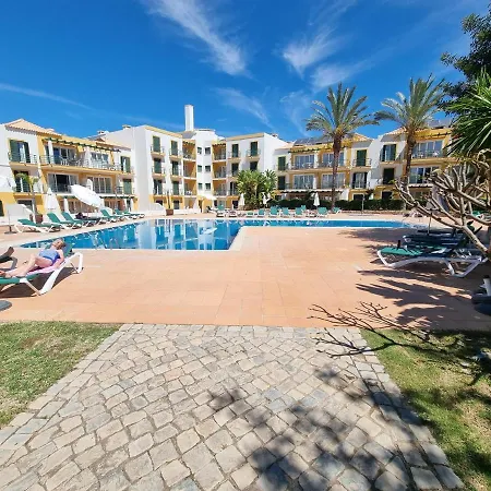 Casa Amarela تافيرا