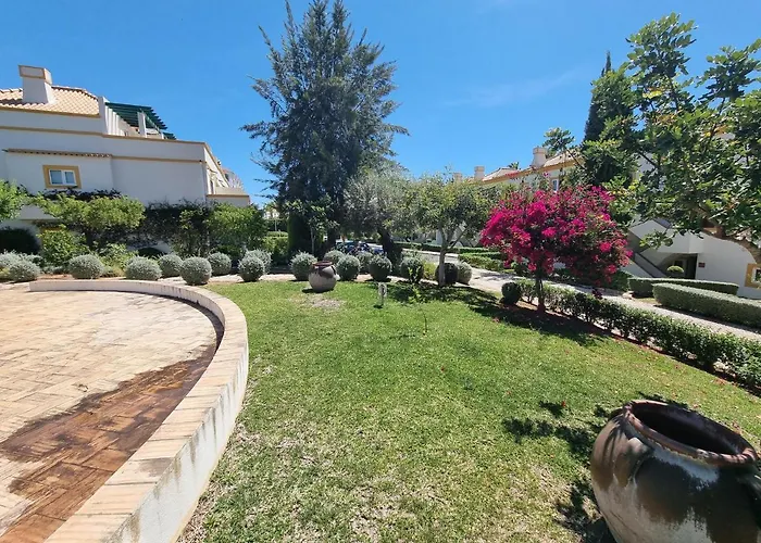 Casa Amarela Ferienhaus *