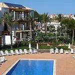 Casa de Férias Casa Amarela *